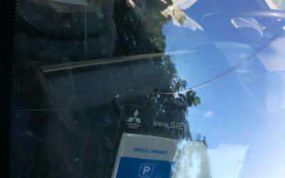Barbarossa. Atto vandalico ad auto privata al Pratino, dietro Palazzo Chigi. Buonisti e giustizialisti a colori alterni?