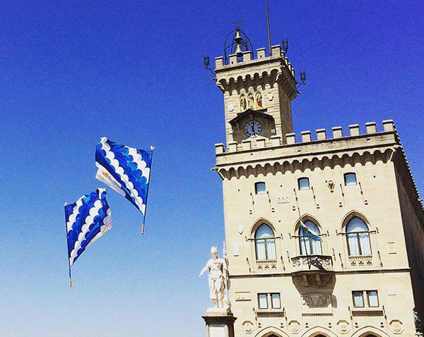 Canneti protagonisti alle Giornate Medioevali di San Marino. Bandiere biancazzurre sul Titano