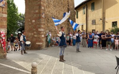Canneti a Forme nel Verde 2021. Applausi in piazza e la lettera di ringraziamento del sindaco